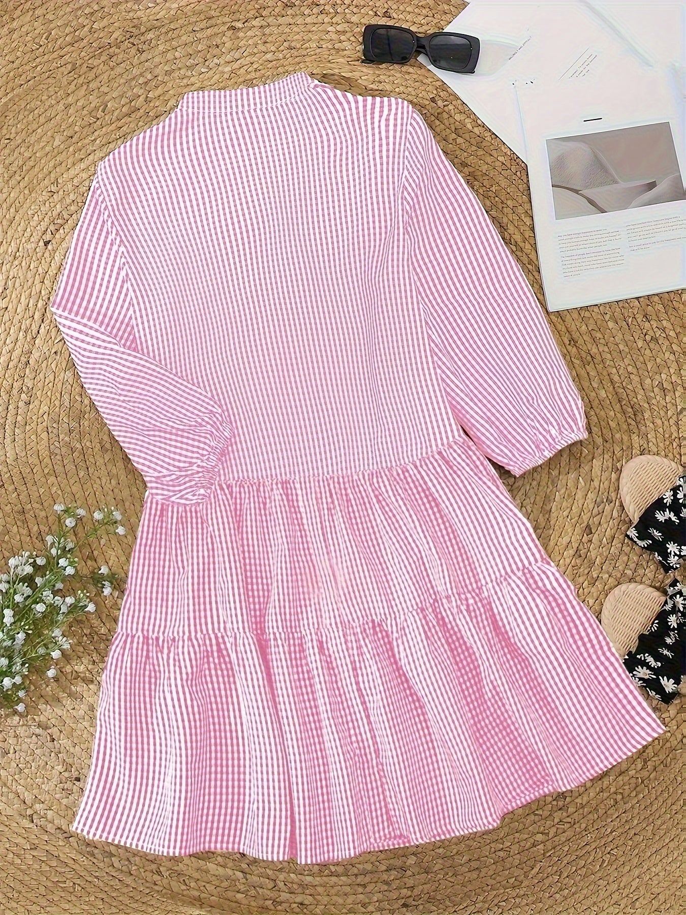 Rose - Vestido a cuadros con botones y falda de volantes