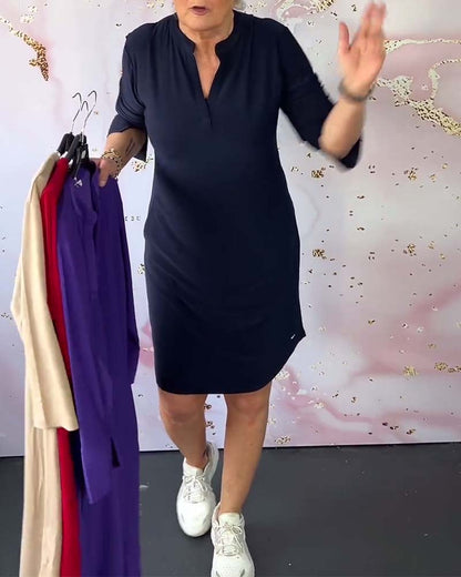 Hilaria - Vestido liso con escote en V