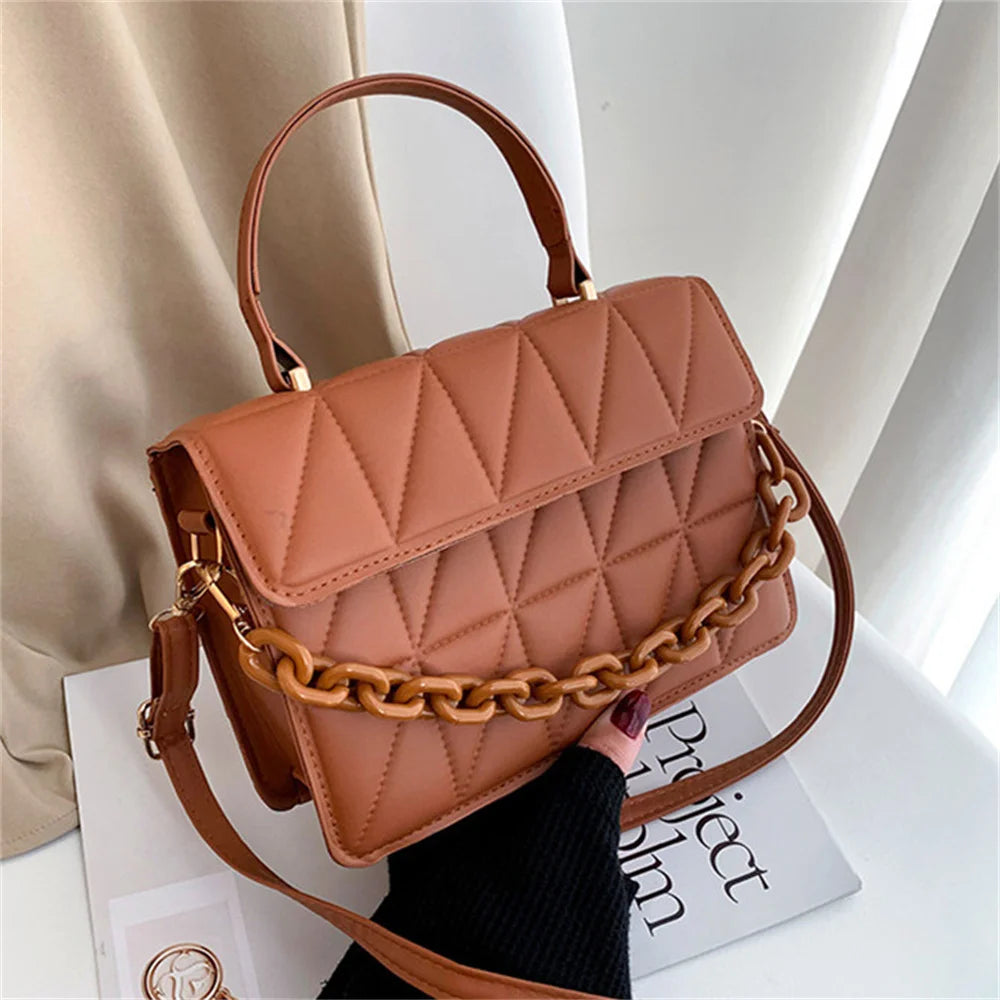 Julia - Bolsa con diseño de piedra