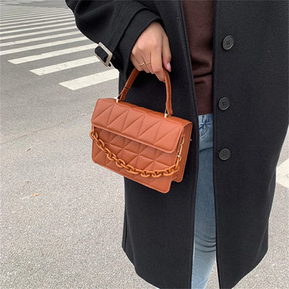 Julia - Bolsa con diseño de piedra